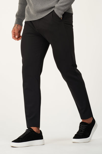 https://cdn.shopify.com/s/files/1/0938/3513/3255/files/1HALFBODYBOTTOM_Black_4bcbdbfa-24fd-4978-a2fa-bd220d7c4254.jpg?v=1771289397