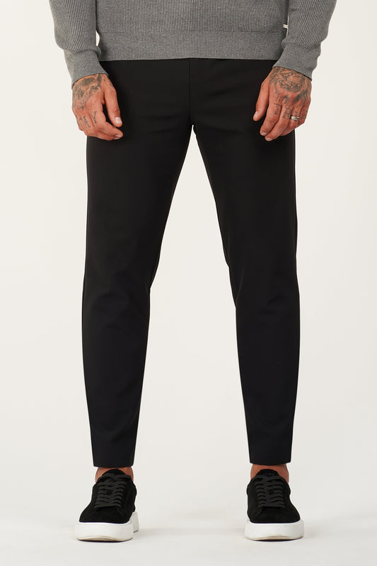 https://cdn.shopify.com/s/files/1/0938/3513/3255/files/3HALFBODYBOTTOM1_Black_9db21e4e-1476-455e-af74-b709ca534b3e.jpg?v=1771289397