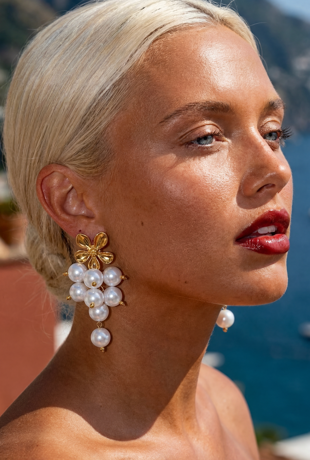Isabelinass Bianca Multi-Strand Pearl Statement Necklace