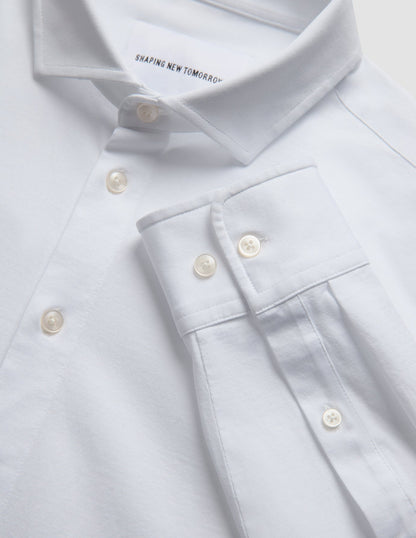 https://cdn.shopify.com/s/files/1/0938/3513/3255/files/ClassicShirt_White_7_9359b08b-ecf9-42f9-b373-e5d96f4fe5dc.jpg?v=1770074234