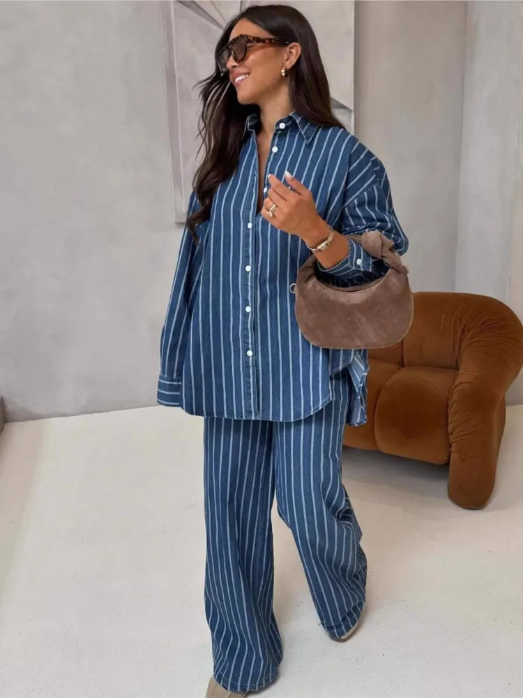 Medellín - Conjunto Pantalón y Camisa de Rayas Mujer