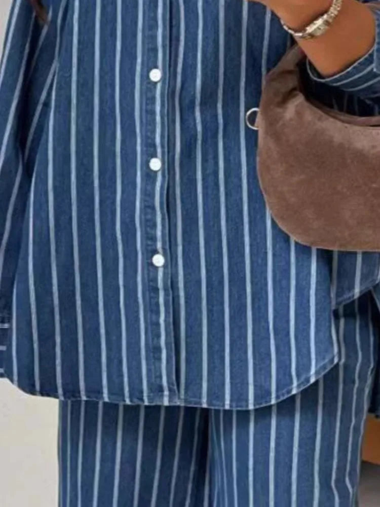 Medellín - Conjunto Pantalón y Camisa de Rayas Mujer