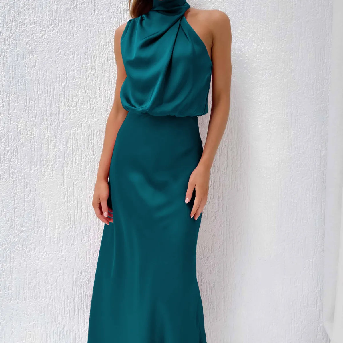 https://cdn.shopify.com/s/files/1/0934/0941/1338/files/lakeblue.webp?v=1777708952