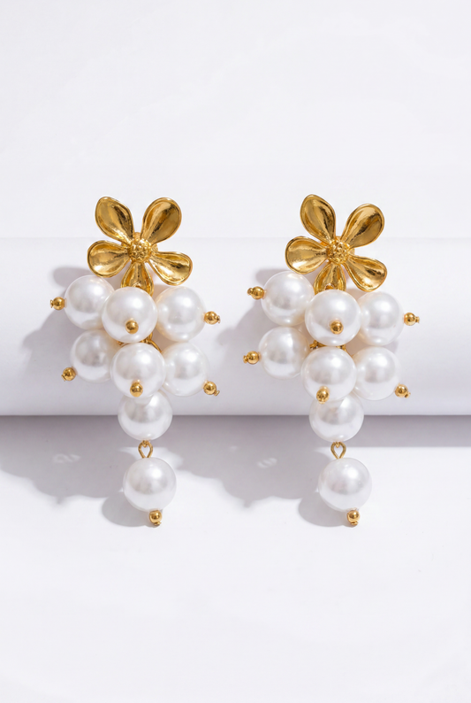 Isabelinass Bianca Multi-Strand Pearl Statement Necklace